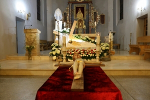 Wielki Piątek & Poranna Droga Krzyżowa 2026